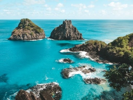 hps://unsplash.com/nevenkrcmarek